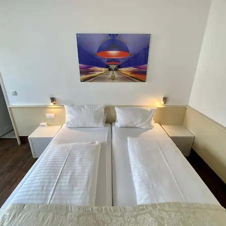 Auberge de jeunesse The 4you & *