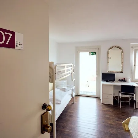 Auberge de jeunesse The 4you &