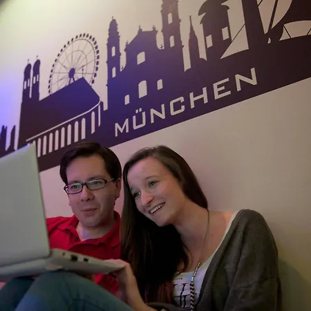 The 4you & Auberge de jeunesse Munich