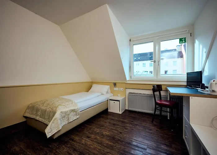 Hostel The 4you & Munich