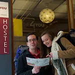 Hostal The 4you &