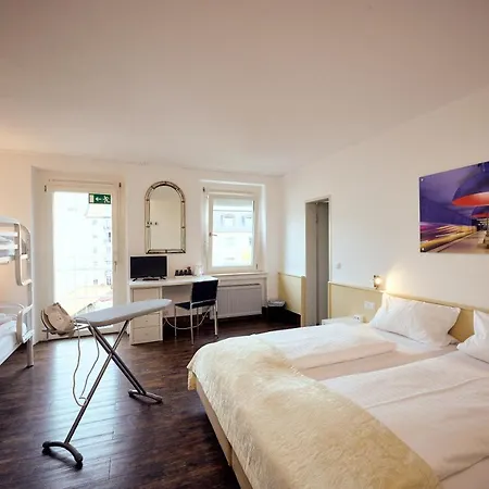 The 4you & Hostel Μόναχο